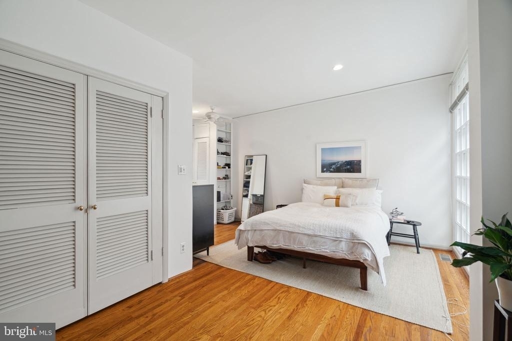 2518 Panama Street - Photo 15