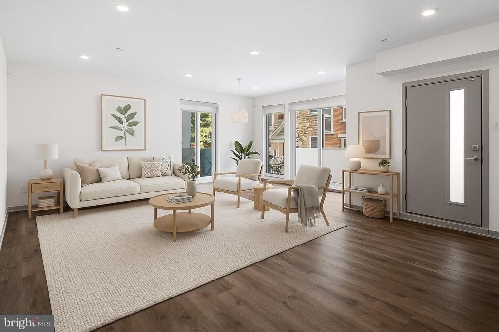 411 W Berks Street - Photo 1