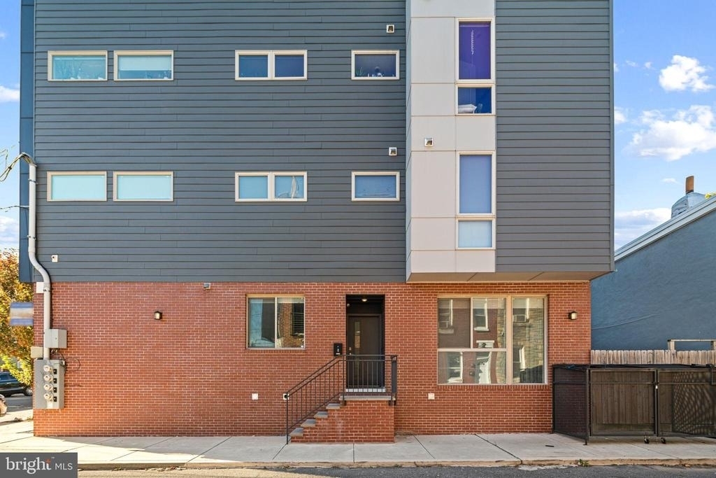 411 W Berks Street - Photo 14