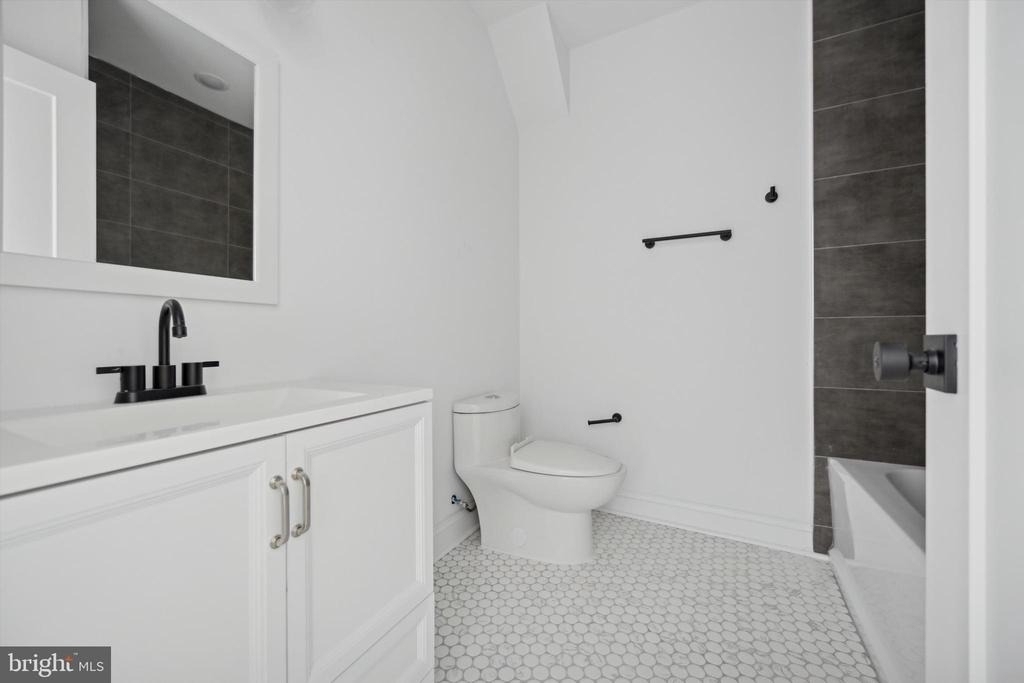 1614 Ridge Avenue - Photo 20