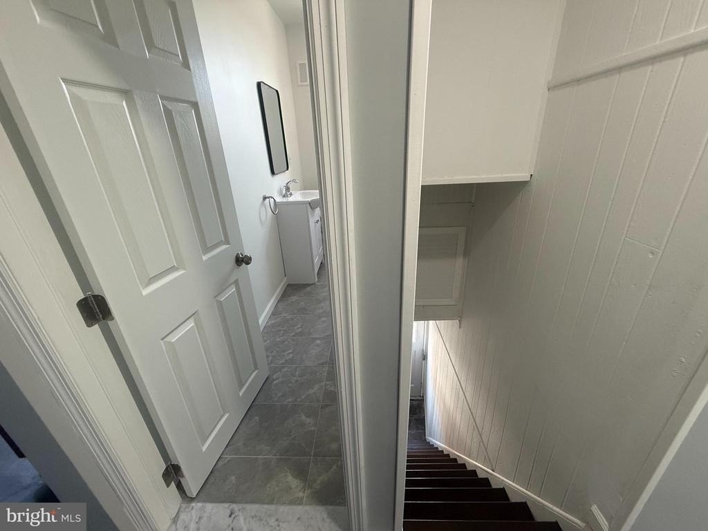 2600 S 6th Street - Photo 2