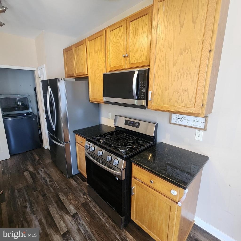 1301 N 32nd Street - Photo 7