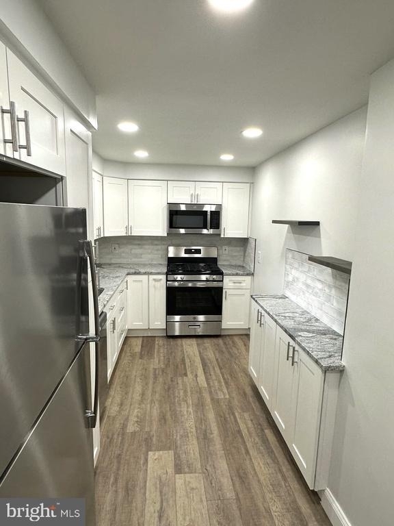140 Kalos Street - Photo 4