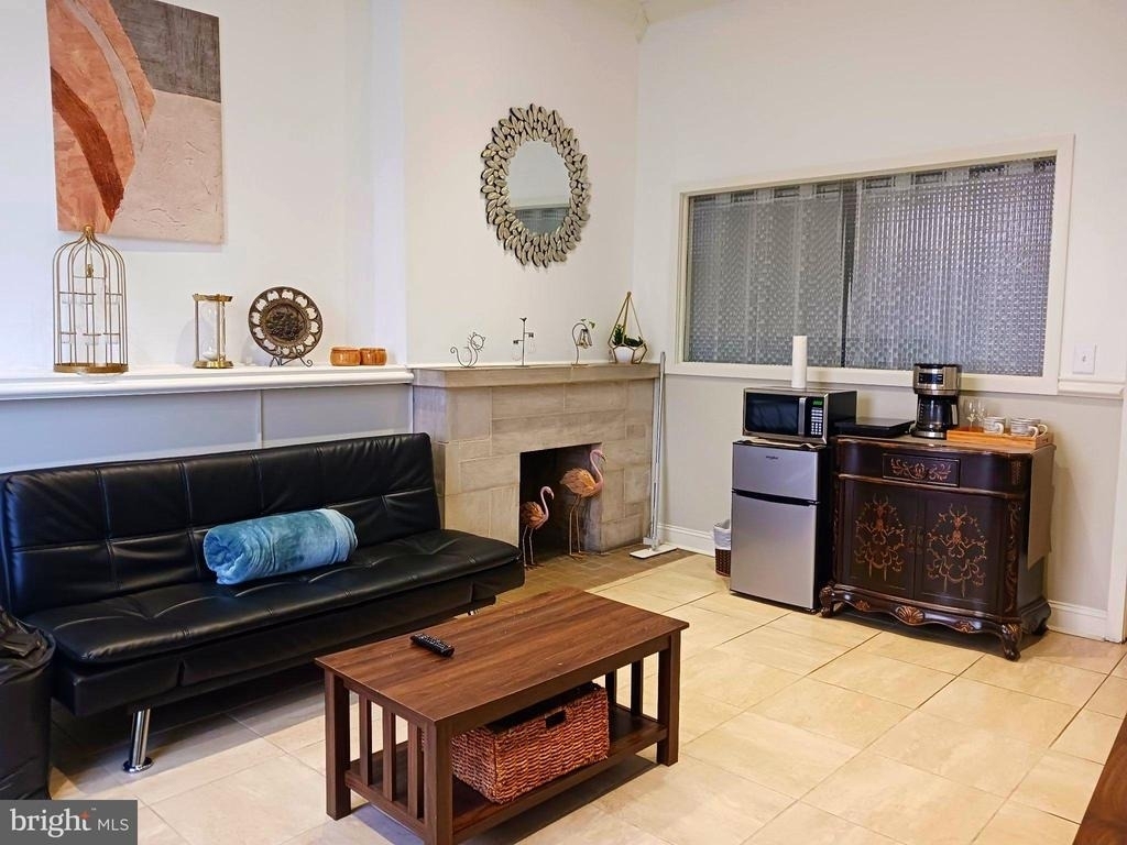 2034 Delancey Pl - Photo 20