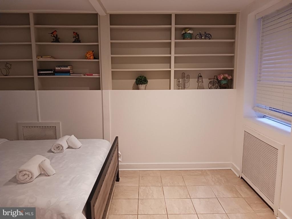 2034 Delancey Pl - Photo 21