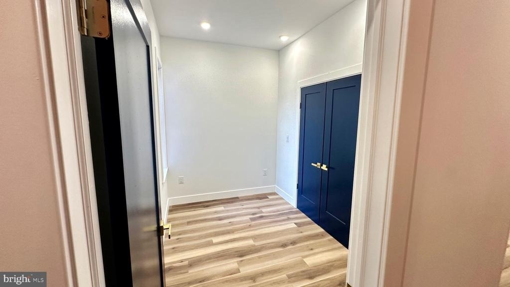 4525 N Gratz Street - Photo 10