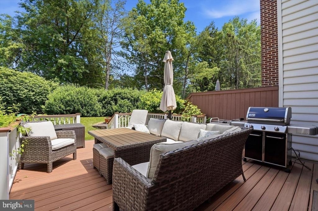 209 Westminster Place - Photo 22