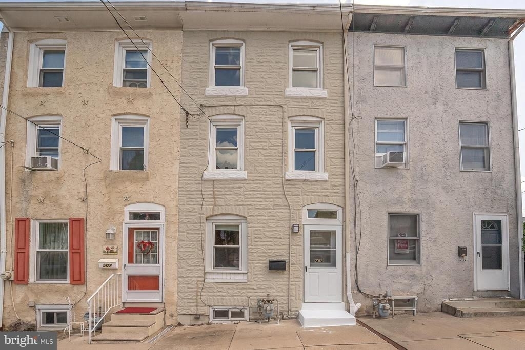 505 Spring Mill Avenue - Photo 1