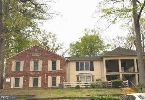 128 Nottoway - Photo 0