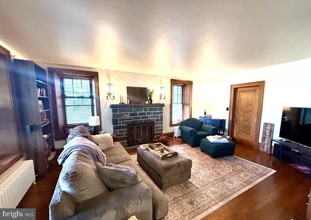 135 Loudon Road - Photo 12