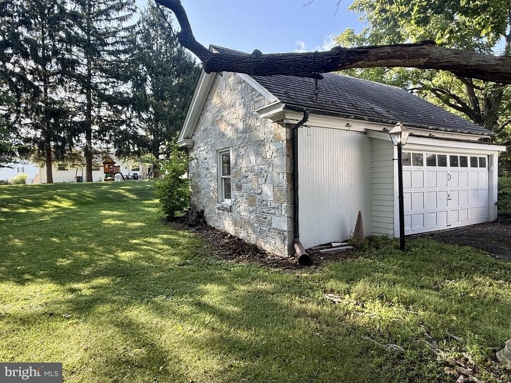 135 Loudon Road - Photo 7