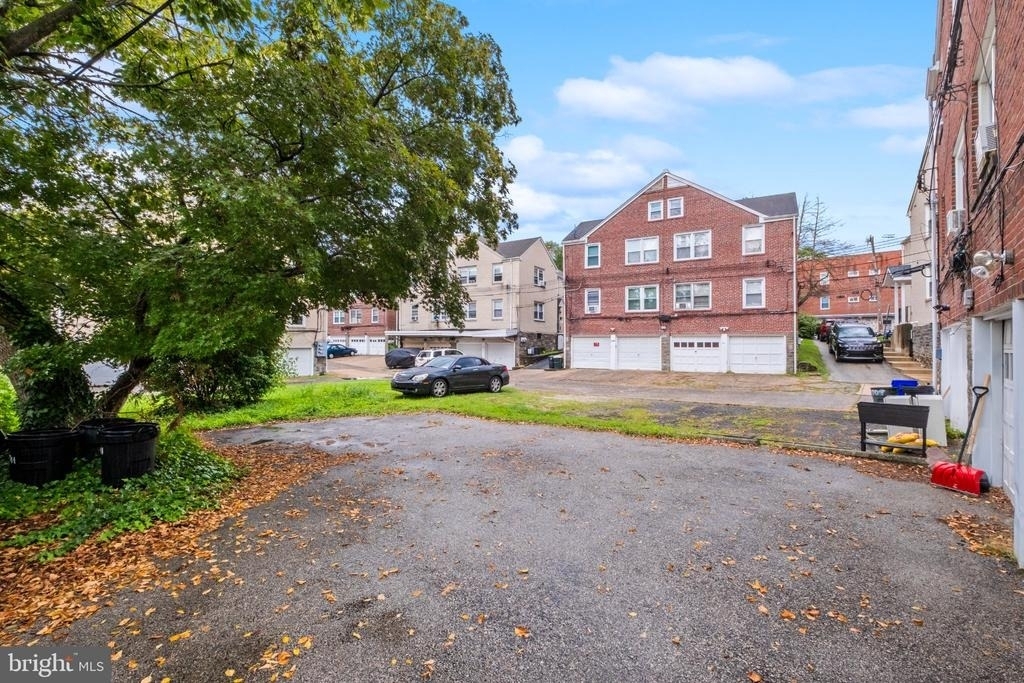 711 Morgan Avenue - Photo 4