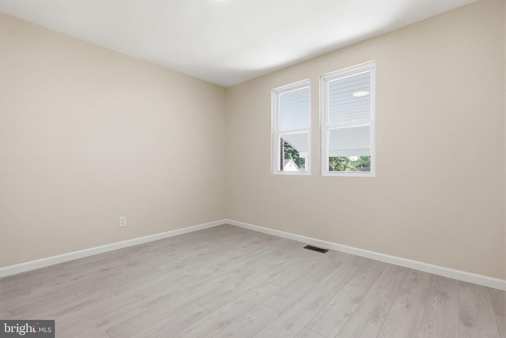110 Elmwood Avenue - Photo 11