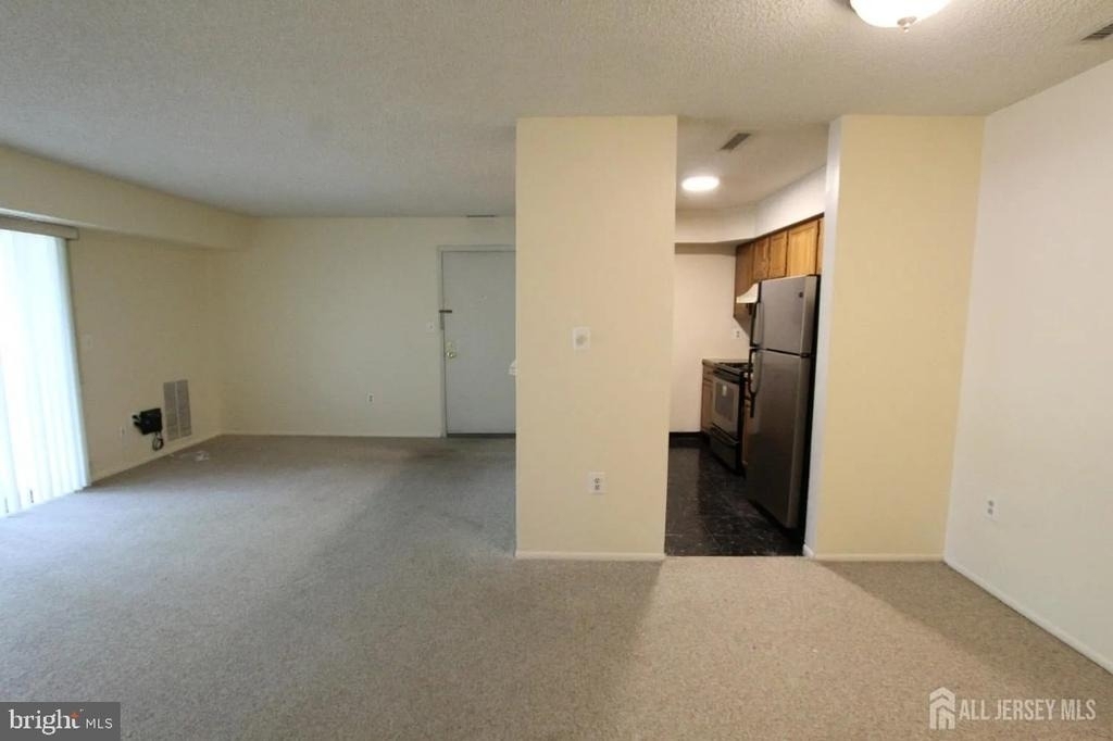 1105 Aspen Drive - Photo 3