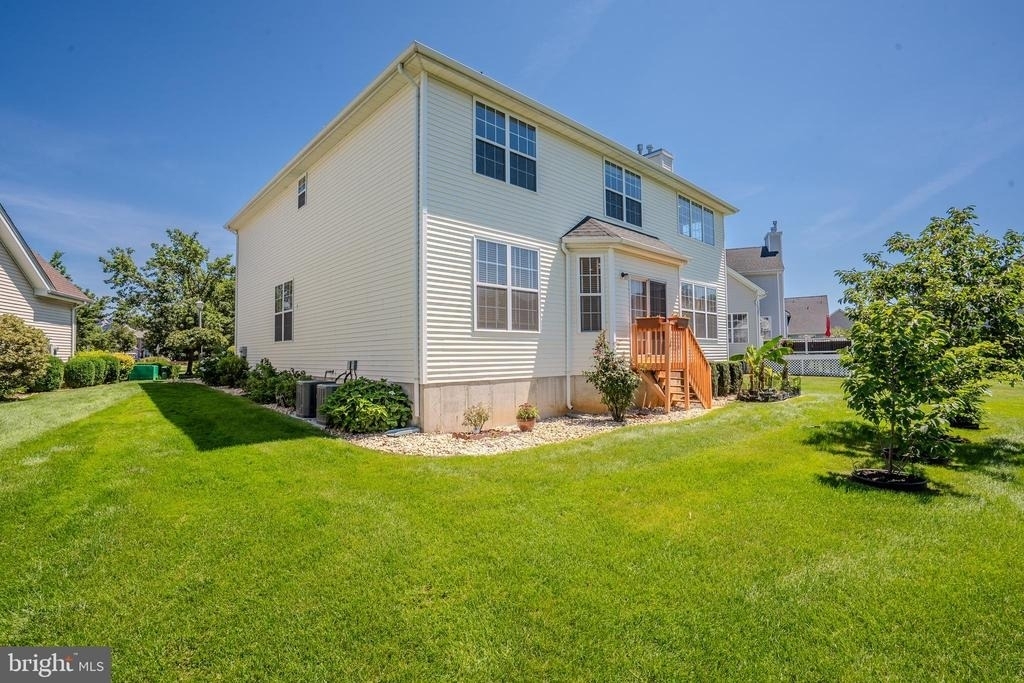 8 Jumping Brook Court - Photo 4