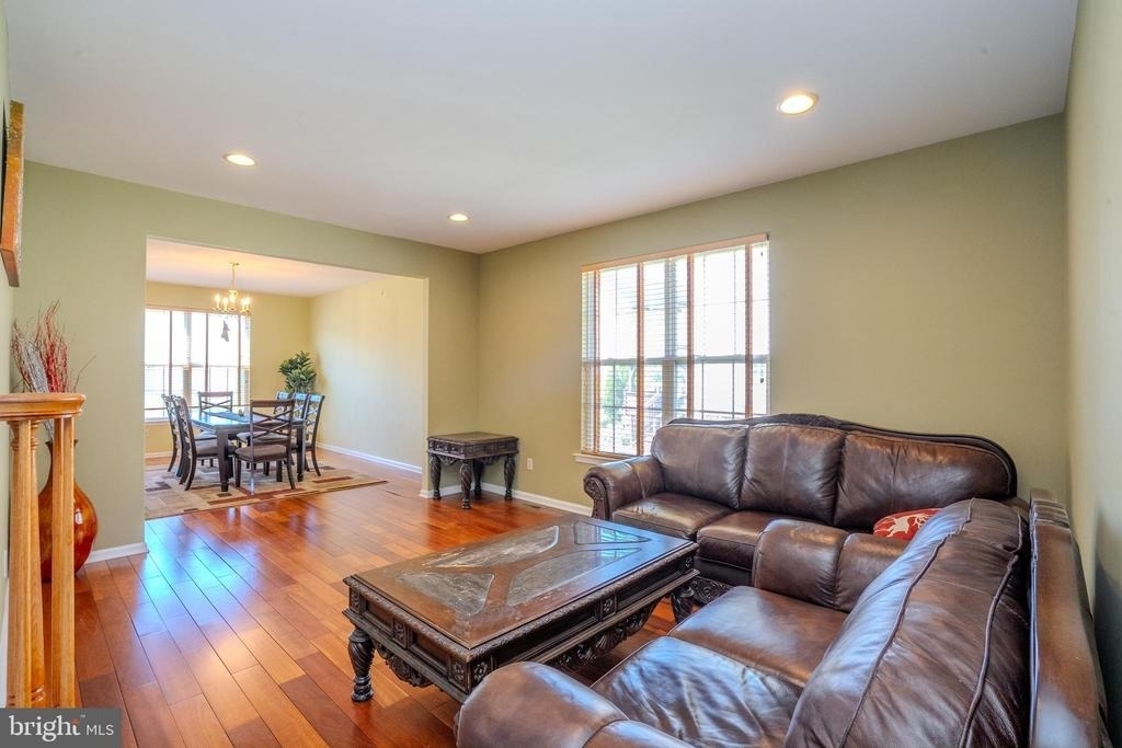 8 Jumping Brook Court - Photo 10