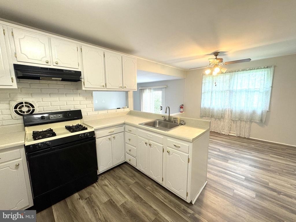 310 Fish Pond Road - Photo 8