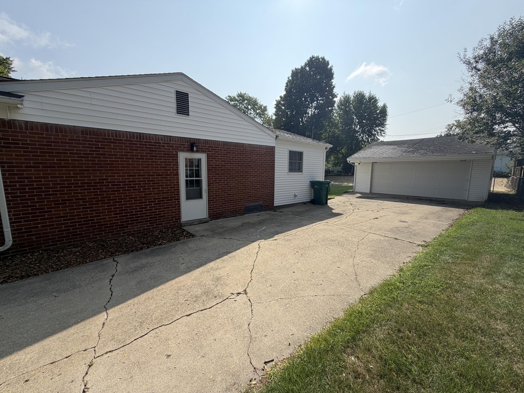 3652 Inverness Street - Photo 26