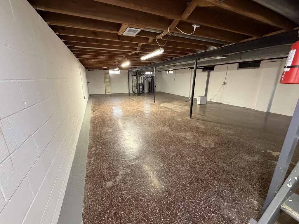 3652 Inverness Street - Photo 22