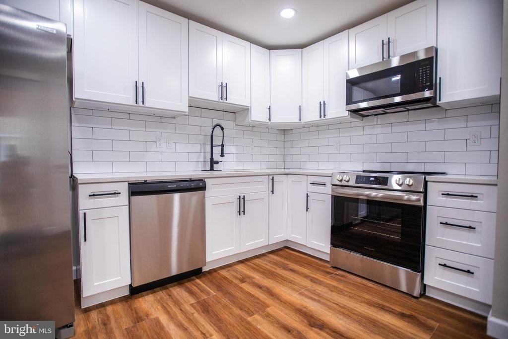 6233 Magnolia Avenue - Photo 10