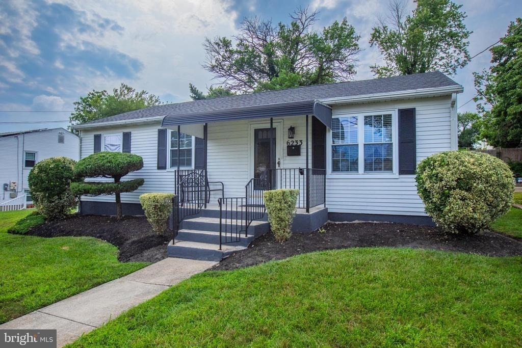 6233 Magnolia Avenue - Photo 1