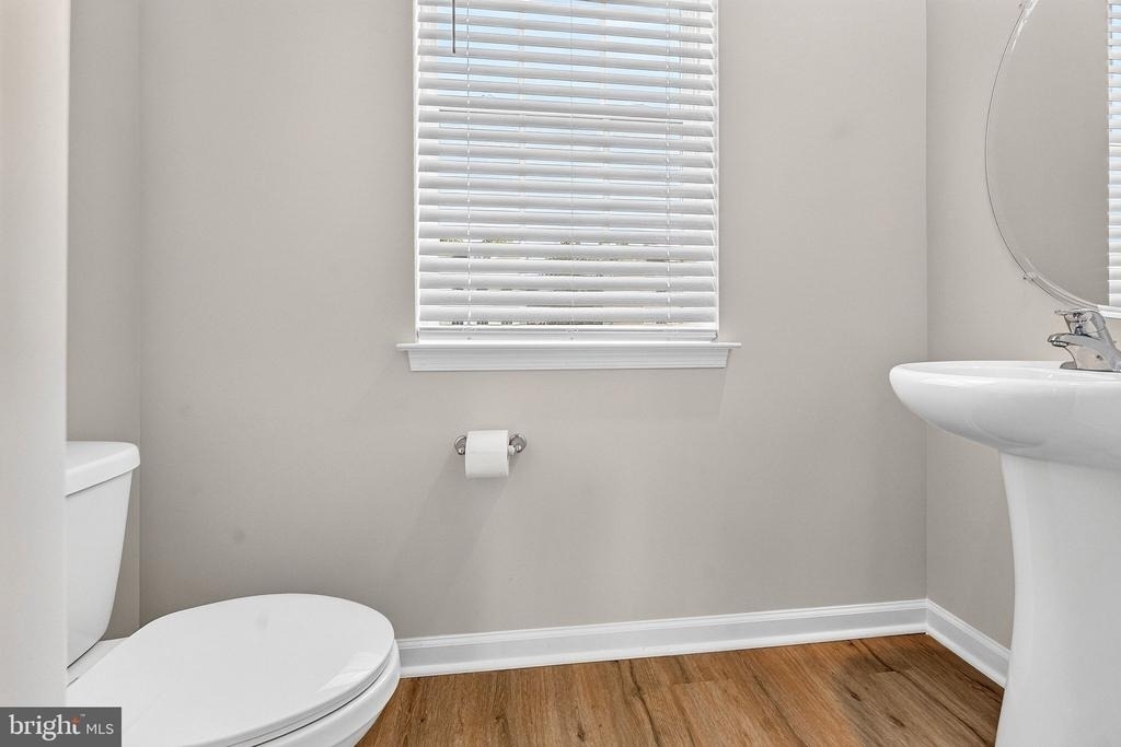 157 Essex Drive - Photo 17