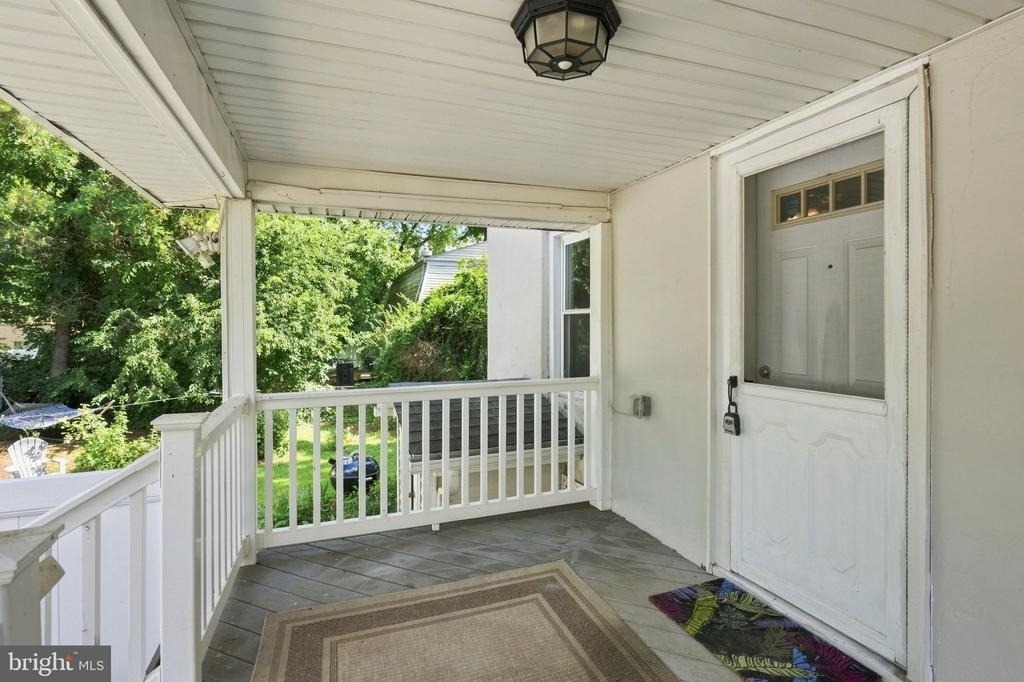 400 W Chapel Avenue - Photo 22