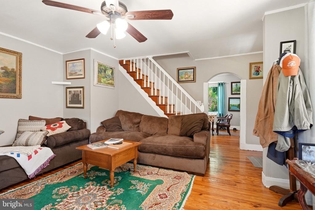 400 W Chapel Avenue - Photo 10