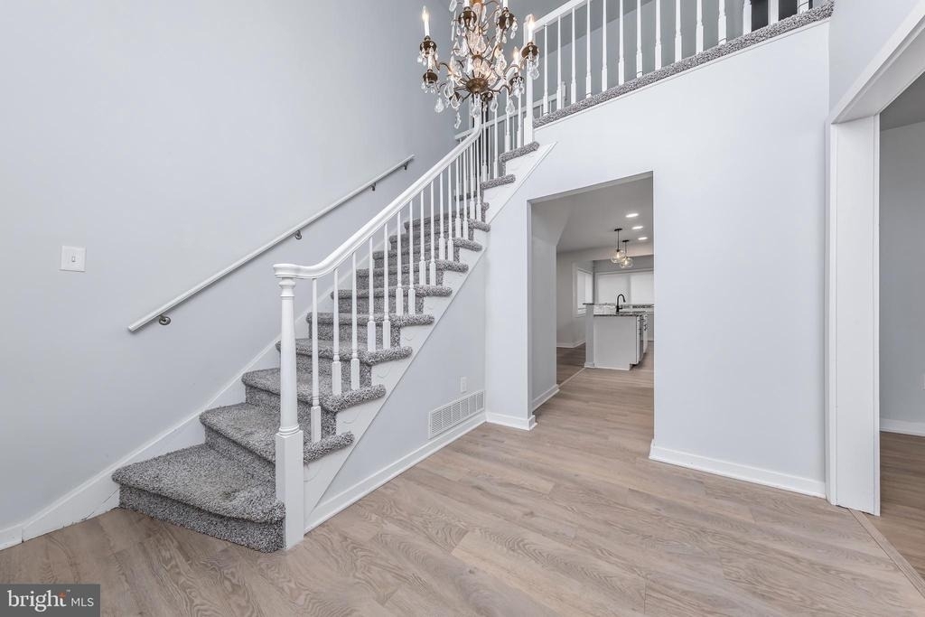 115 Greenvale Court - Photo 1