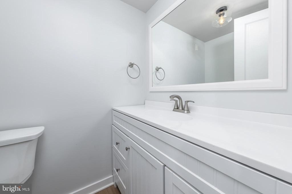 115 Greenvale Court - Photo 17