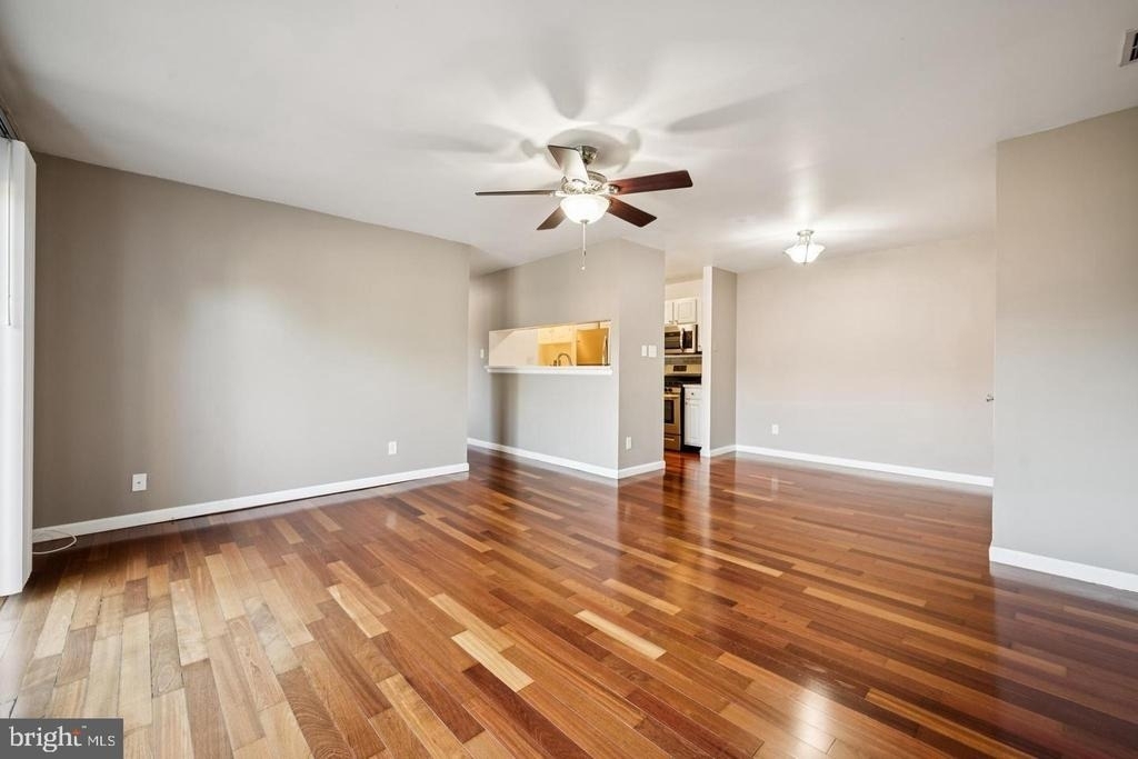 706 Woodhollow Drive - Photo 10