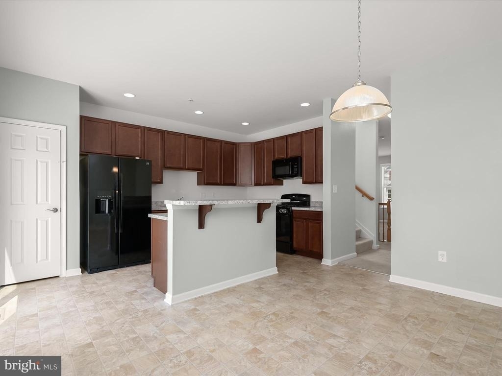 415 Bodkin Street - Photo 6