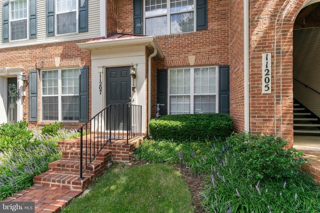 11207 Edson Park - Photo 2