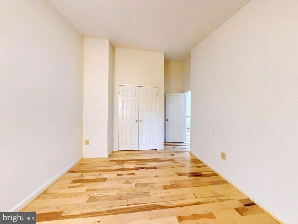 10651 Pine Haven Terrace - Photo 39