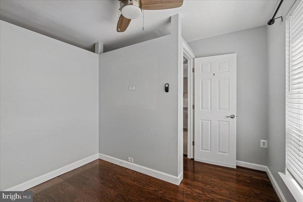 3940 Bel Pre Road - Photo 23