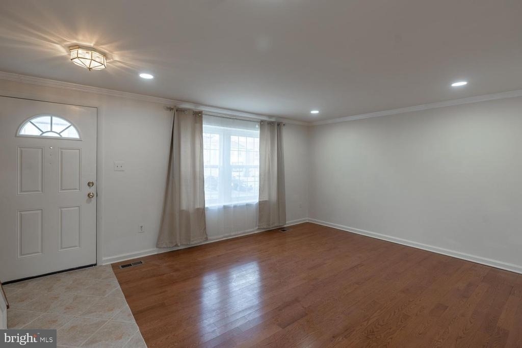 3713 Castle - Photo 1