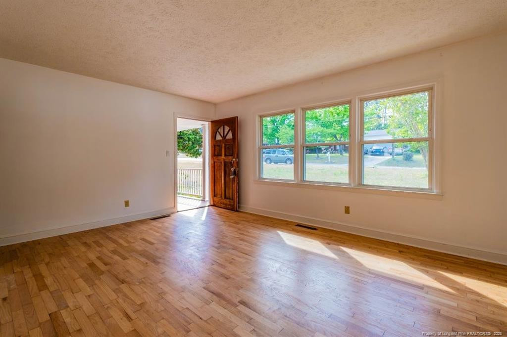 1115 Faison Avenue - Photo 5