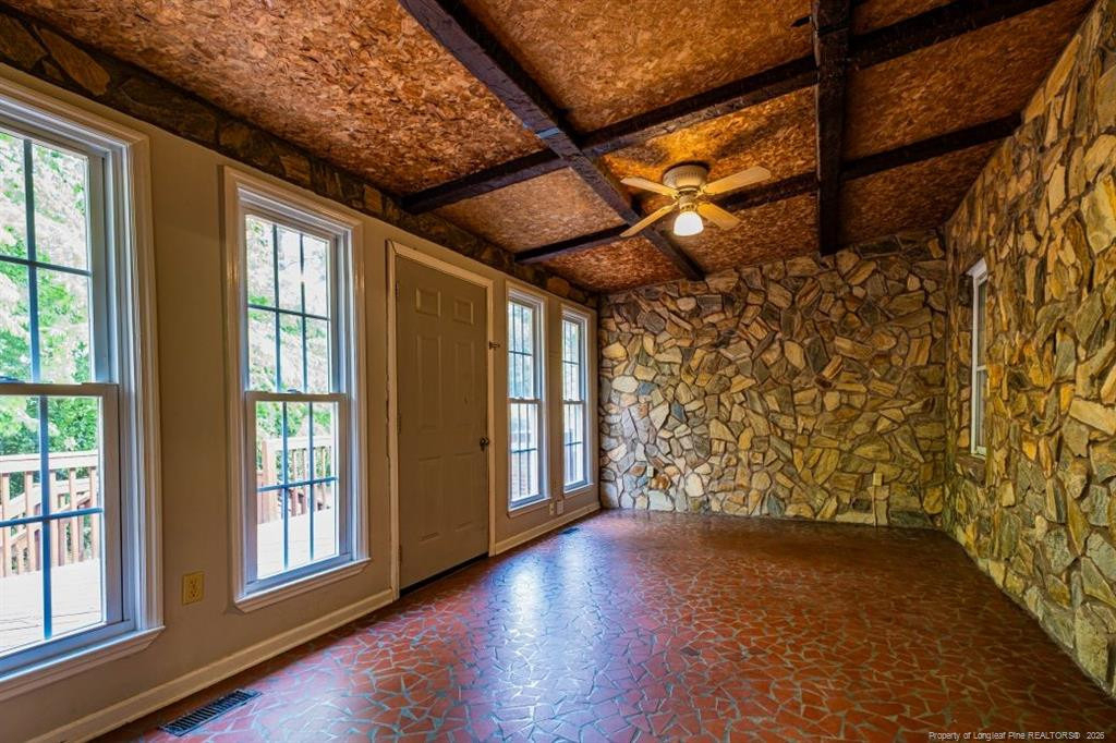 1115 Faison Avenue - Photo 8