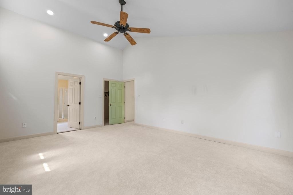 14204 Cervantes Avenue - Photo 20