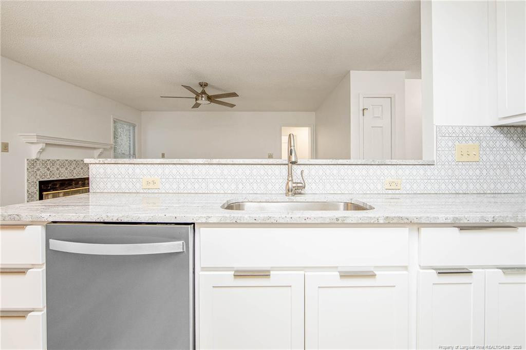 7010 Medway Court - Photo 10