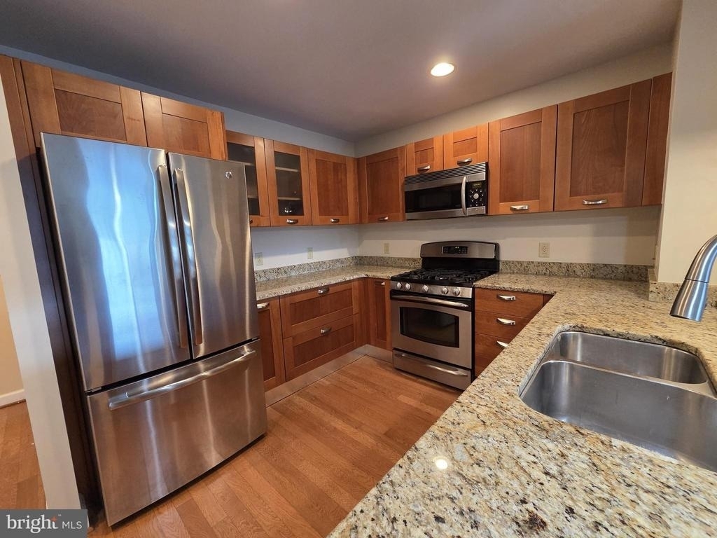 5750 Bou Avenue - Photo 1