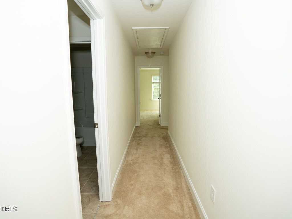 647 Newlyn Drive - Photo 33