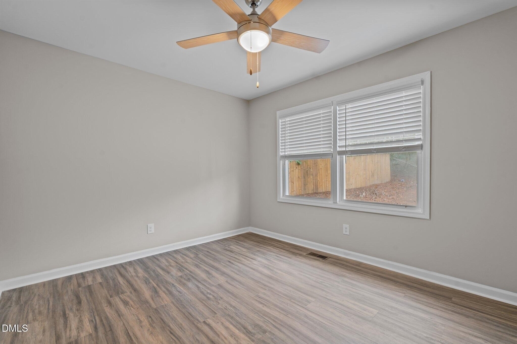 1302 King Street - Photo 10