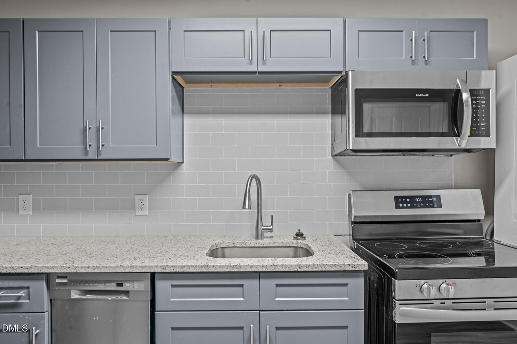 1302 King Street - Photo 12