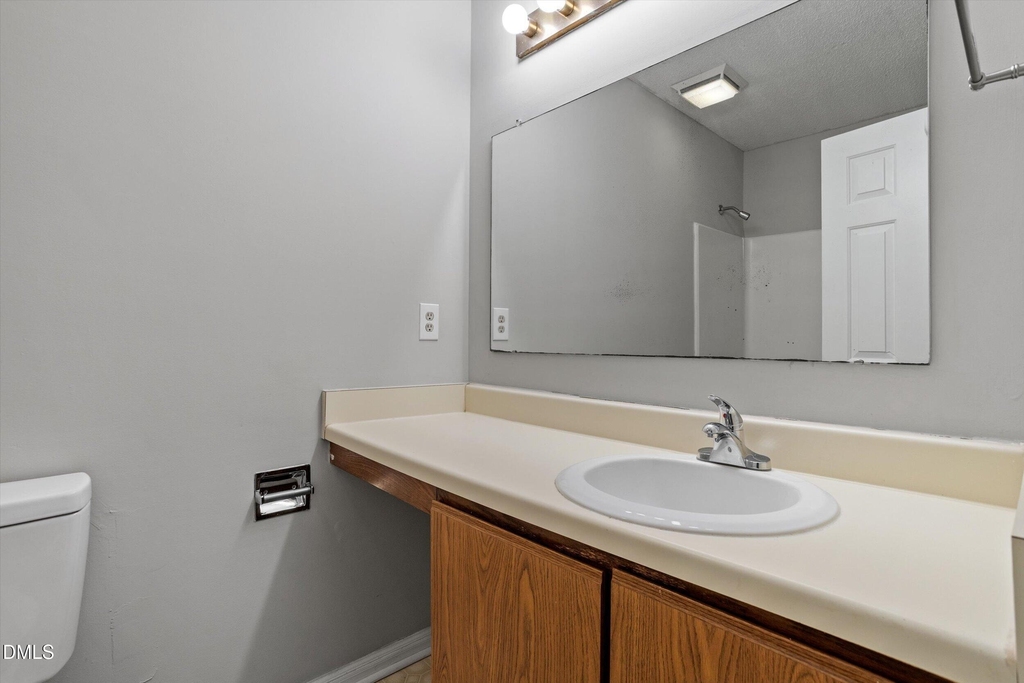827a Edwards Street - Photo 23