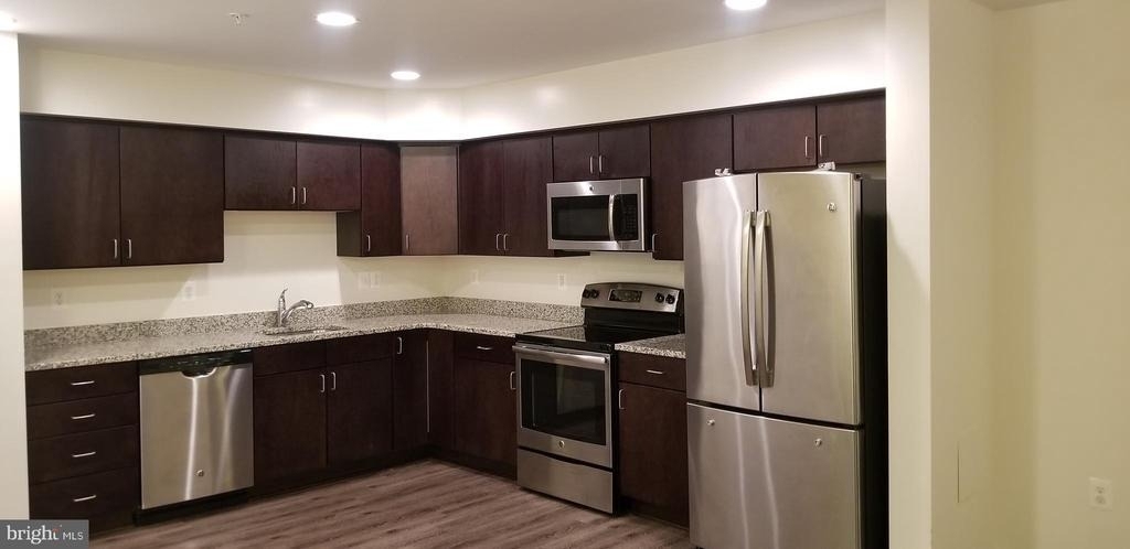1826 Cassandra Drive - Photo 4