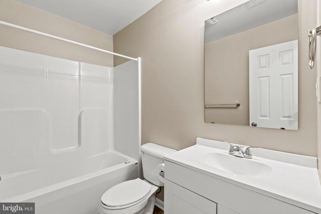 4554 Ryan Place - Photo 24
