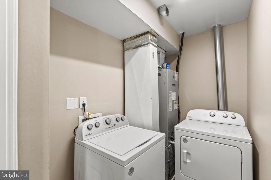4554 Ryan Place - Photo 13
