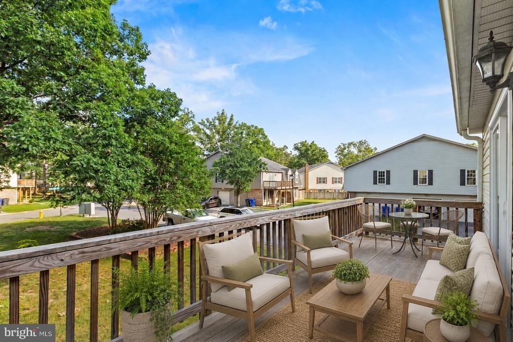 4554 Ryan Place - Photo 5
