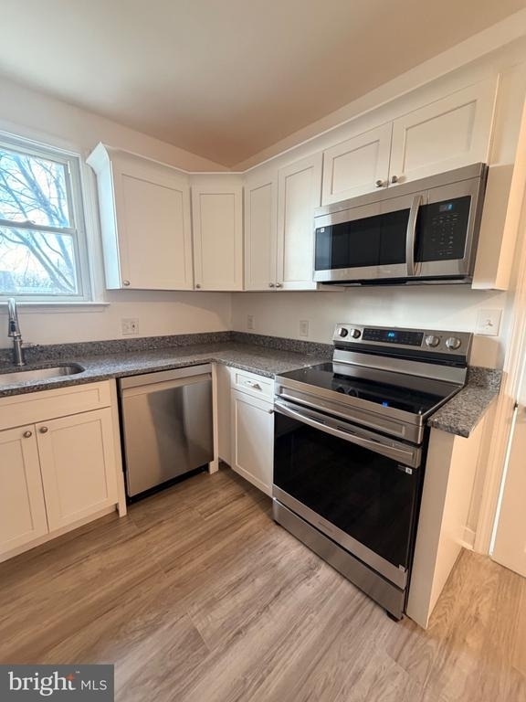 8323 Bear Creek Drive - Photo 5